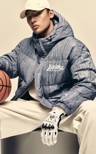 杰克琼斯NBA联名湖人队宽松百搭LOGO刺绣装饰连帽羽绒服男装 商品图1