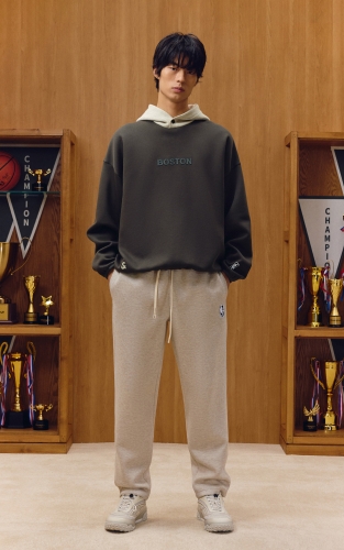 杰克琼斯NBA联名男装卫衣秋季新款衣身拼色刺绣贴布宽松连帽上衣 商品图2