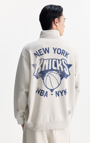 杰克琼斯NBA联名款男装秋季新款尼克斯队休闲舒适宽松半高领卫衣 商品图3
