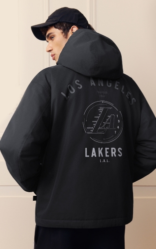 杰克琼斯NBA联名男装羽绒服秋季新款刺绣印花连帽宽松保暖外套 商品图3