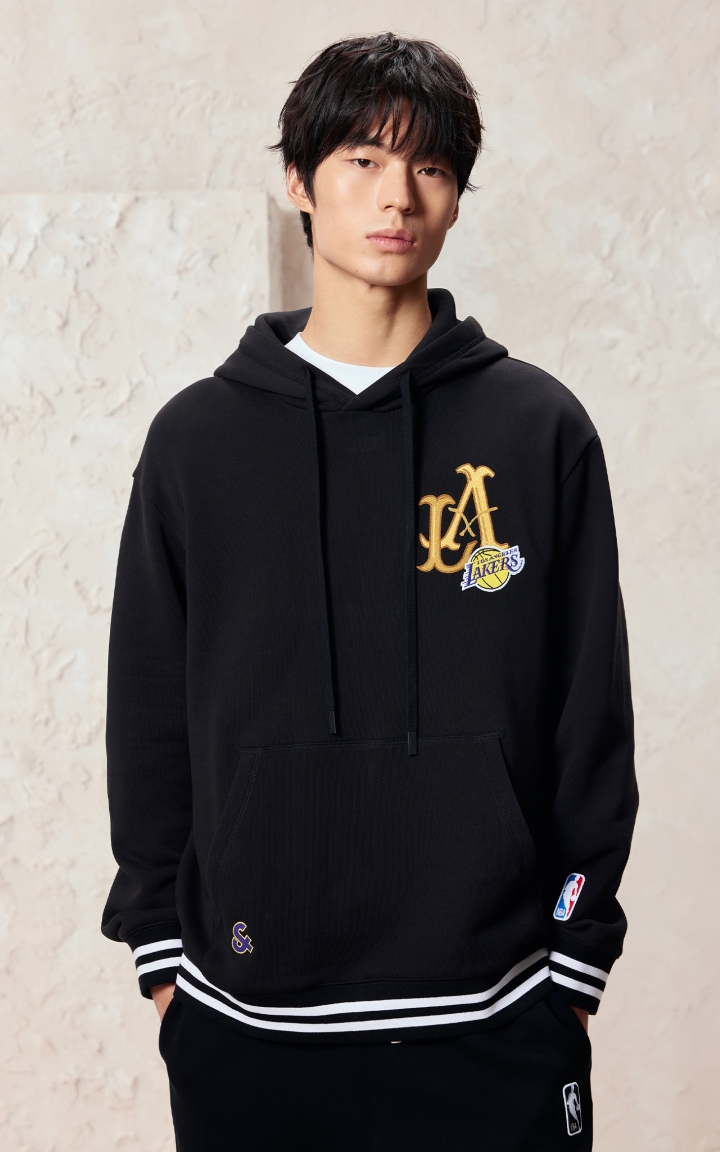 杰克琼斯男装秋季卫衣NBA联名款抽绳连帽刺绣胶印口袋长袖上衣 商品大图
