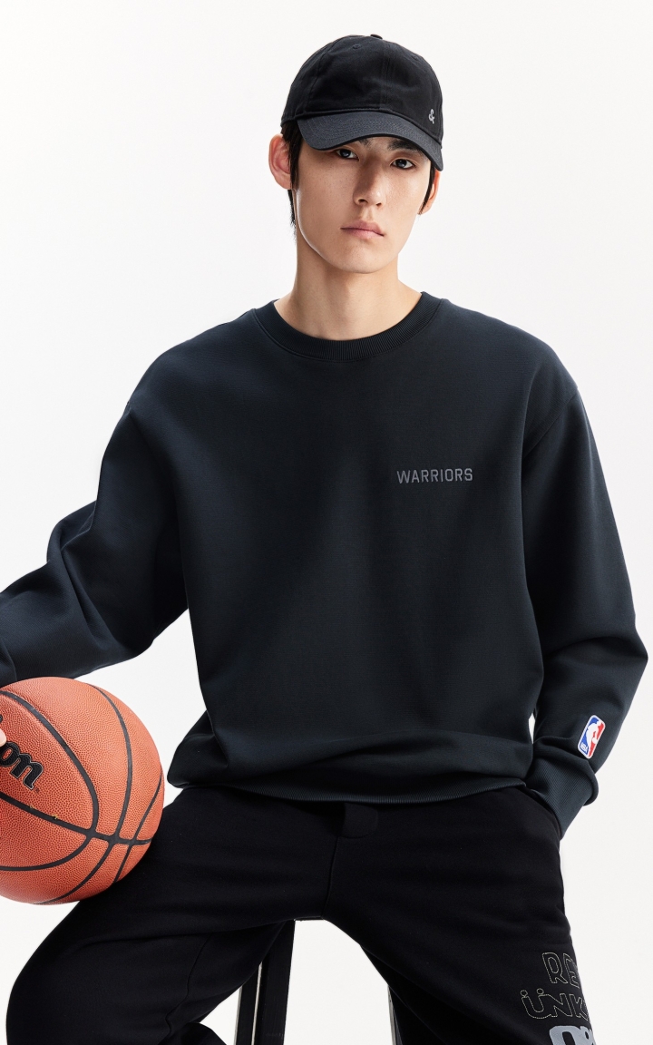 杰克琼斯NBA联名款勇士队男装冬季新款字母刺绣宽松休闲圆领卫衣 商品大图
