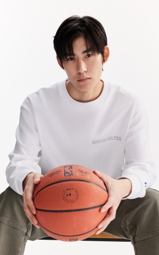 杰克琼斯NBA联名款凯尔特人队男装秋冬款宽松字母休闲圆领卫衣 商品图1