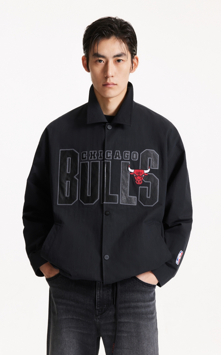 杰克琼斯NBA联名款秋季新款公牛队时尚休闲百搭宽松翻领夹克外套 商品大图