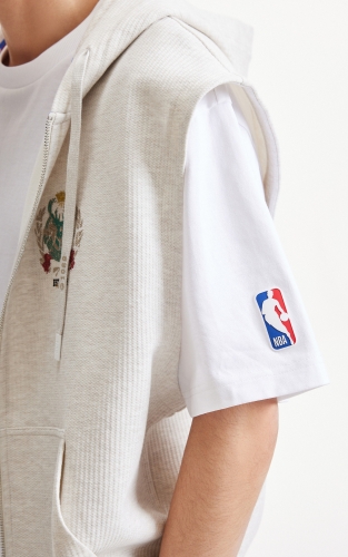 【NBA联名款雄鹿队】杰克琼斯男装春卫衣短袖上衣宽松两件套设计 商品图4