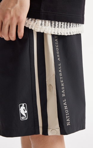【NBA联名款】杰克琼斯男装短裤底摆开叉抽绳可调节腰头百搭舒适 商品图4