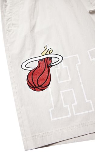 【NBA联名款热火队】杰克琼斯男装短裤裤子时尚胶印休闲风宽松 商品图4