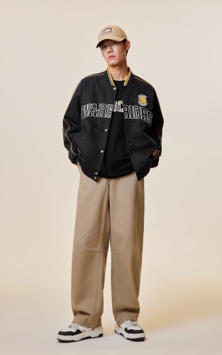 【NBA HWC复古球标系列】杰克琼斯冬季男装新款棉服满印休闲美式 商品图2